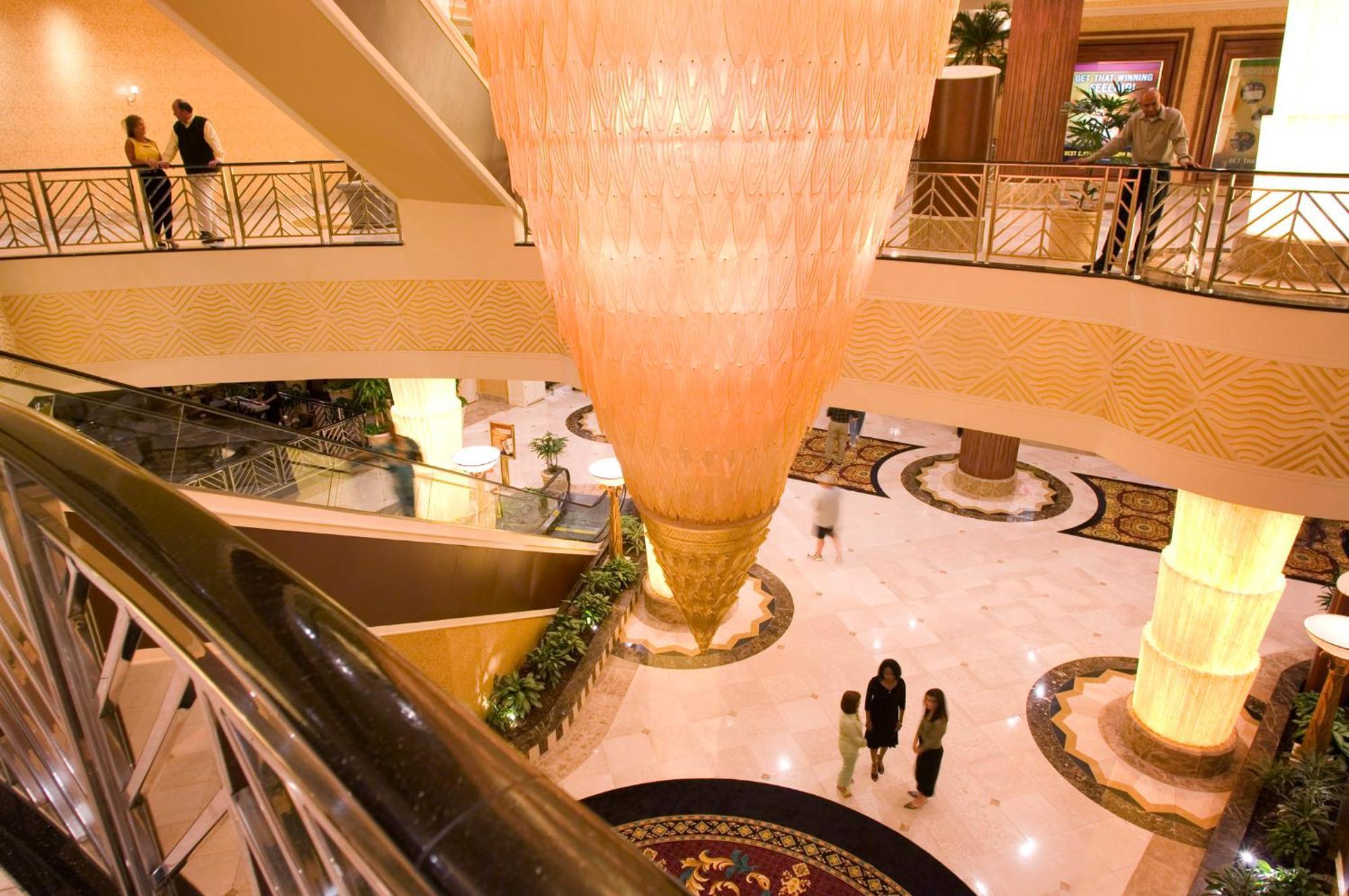 Bally'S Shreveport Casino & Hotel Exterior photo